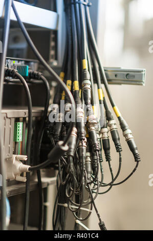 Fiber Optic mit Servern in einem Rechenzentrum Stockfoto