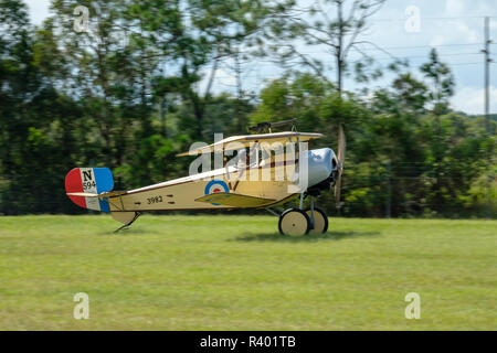 Historische Flugzeuge am TAVAS Großen Krieg Flying Display 2018 Stockfoto