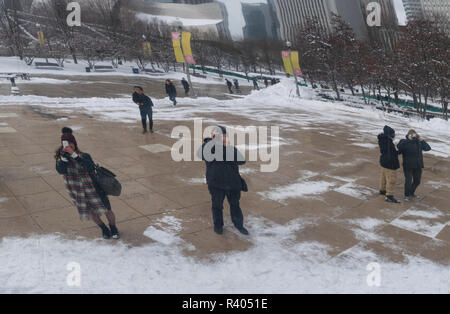 Reflexion in der Cloud Gate, Millennium Park, Chicago Stockfoto