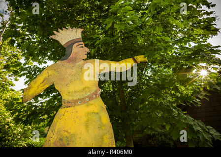 USA, Massachusetts, Gloucester, Eastern Point Cape Ann Antik Metall native American Indian statue Stockfoto