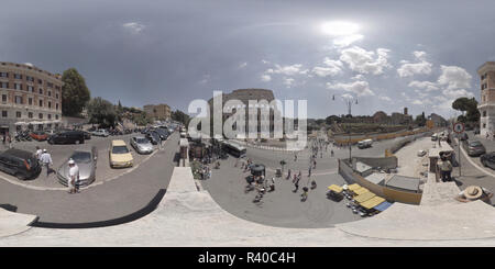 360 Grad Panorama Ansicht von Das Kolosseum ist wahrscheinlich die beeindruckendste Gebäude des Römischen Reiches. Ursprünglich als der Flavischen Amphitheater bekannt.