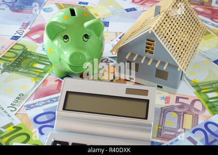 Taschenrechner mit leere Anzeige auf Euro-banknoten Stockfoto