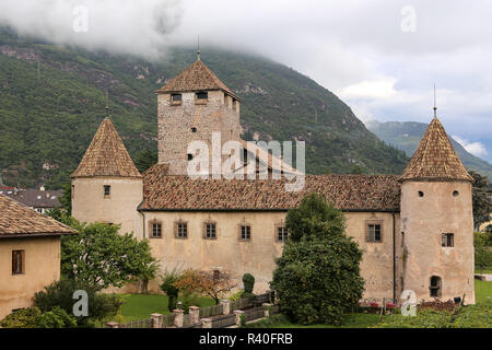 Das Schloss Maretsch in Bozen auch Castel mareccio Stockfoto