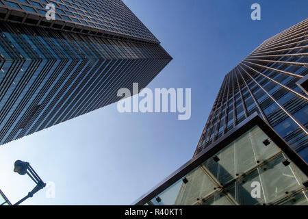 Wolkenkratzer in Canary Wharf - 40 Bank Street, Heron Quays E1 Stockfoto