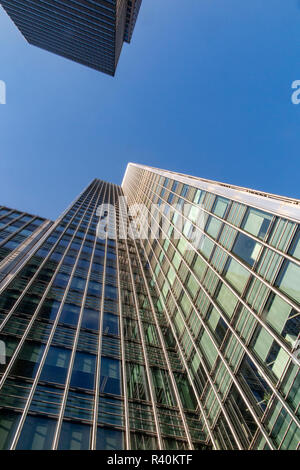 Wolkenkratzer in Canary Wharf - 40 Bank Street, Heron Quays E1 Stockfoto