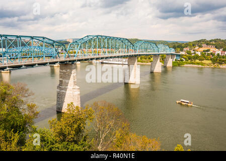 USA, Tennessee. Chattanooga, Appalachia, Tennessee River Basin Blick von Hunter Art Museum auf der Täuschung des Tennessee River Stockfoto