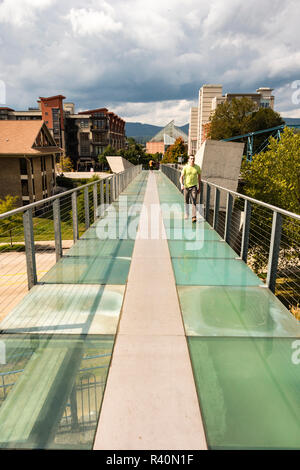 USA, Tennessee. Chattanooga, Appalachia, Tennessee River Basin Blick von Hunter Art Museum auf der Täuschung des Tennessee River Stockfoto