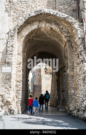 Straße der Vieste, taly, Europa. Stockfoto