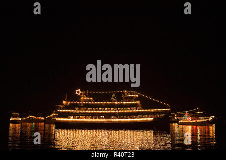 USA, Washington State, Bellevue, jährliche Weihnachten Schiff Parade Stockfoto