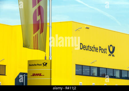 Deutsche Post, DHL Distribution Center, Berlin, Deutschland Stockfoto