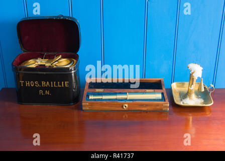 Officer's Messing und Teleskop, Fort Vancouver National Historic Site, Vancouver, Washington State, USA Stockfoto