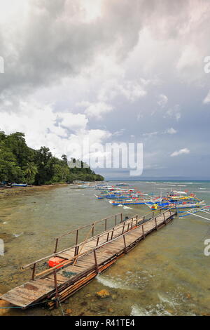 Puerto Princesa Subterranean River Nnal. Park Touristen Boote am Pier - Sabang-Palawan - Philippinen -0792 Stockfoto