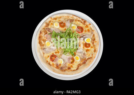 Pizza auf schwarz Stockfoto