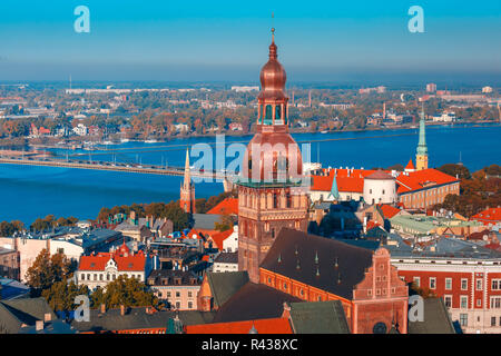 Luftbild der Altstadt und Daugava, Riga, Lettland Stockfoto