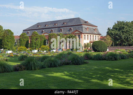 Orangerie mit orangeriegarten in Darmstadt (Hessen, Deutschland) Stockfoto