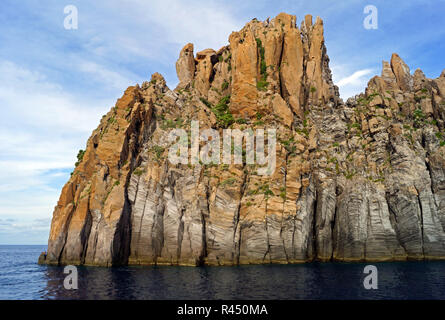 Äolische Inseln - basiluzzo und spinazzola Stockfoto