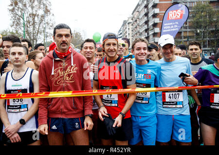 Mailand, Italien. Am 25. November. Foto LaPresse - Mourad Touati Balti 25/11/2018 Milano (ITA) Cronaca Milano Halbmarathon 21, zum Anfang da Stadt Leben e Passaggio da Porta Nuova Nella Foto: Massimo Ambrosini Credit: LaPresse/Alamy leben Nachrichten Stockfoto