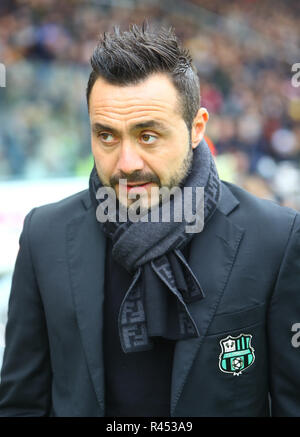 Sassuolo, Italien. 25. November 2018. Foto Francesca Soli/LaPresse 25 Novembre 2018 Parma, Italia sport calcio Parma vs Sassuolo - Campionato di calcio Serie A TIM 2018/2019 - stadio Tardini. Nella Foto: De Zerbi Foto Francesca Soli/LaPresse November 25th, 2018 Parma, Italien Sport Fussball Parma vs Sassuolo - Italienische Fußball-Liga einen TIM 2018/2019 - tardini Stadium. In der Pic: De Zerbi Credit: LaPresse/Alamy leben Nachrichten Stockfoto