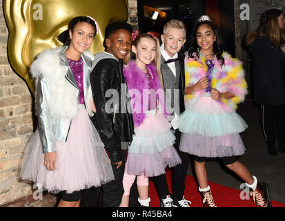 Arrivers Gäste bei den BAFTA Awards 2018 Kinder im Ringlokschuppen am 25. November 2018, London, UK. Stockfoto