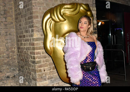 Bella Penfold arrivers bei der BAFTA Awards 2018 Kinder im Ringlokschuppen am 25. November 2018, London, UK. Stockfoto