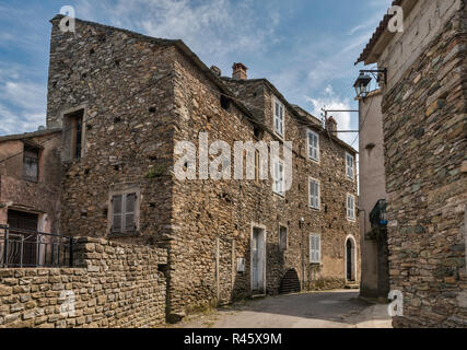 Häuser aus Stein in Talasani, Castagniccia, Highlands über Costa Verde, Haute-Corse, Korsika, Frankreich Stockfoto
