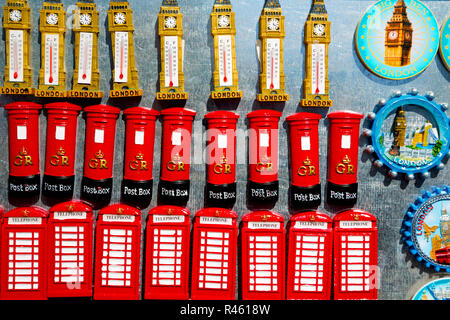 Souvenir in England box klassische britische Symbol Stockfoto