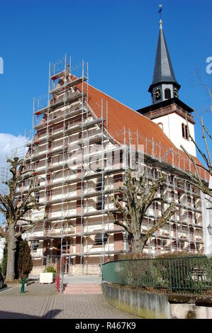 Kirche der Heiligen Dreifaltigkeit in lauterburg/Elsass Stockfoto