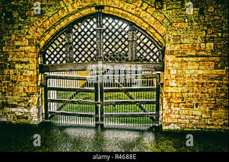 Tower von London - traitor's Gate (verrätertor) Bearbeitet, damit es unheimlicher wirkt Stockfoto