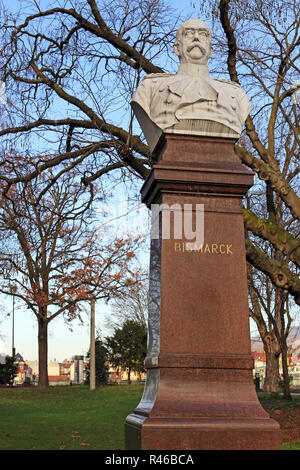 Bismarck Denkmal am Bismarckplatz in Heidelberg. Stockfoto