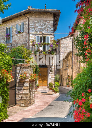 Ein malerischer Anblick in Assisi. Provinz Perugia, Umbrien, Italien. Stockfoto