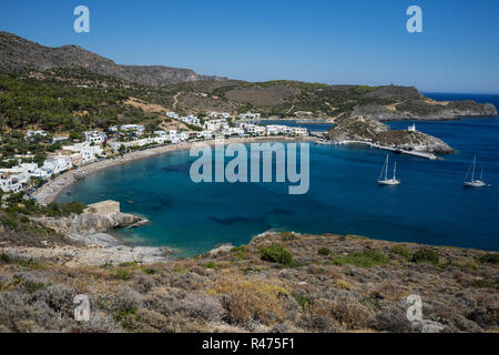 Das malerische Dorf Kapsali in Kythira Island, Griechenland, von oben gesehen. Stockfoto