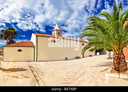 Stadt Nin Kirchplatz Stockfoto