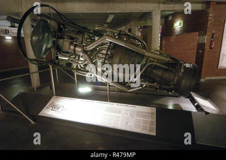 Einige der Exponate wie der V2-Rakete auf La Coupole unterirdische Betonbunker in einen Hügel, wo die Nazis launc gebaut Stockfoto