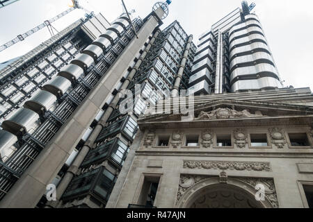 Bowellism Architektur, iconic London Wolkenkratzer, Inside-Out Gebäude, Versicherung, Londoner Finanzviertel, London Uk, Loyds Gebäude, Loyd Gebäude, die Leadenhall Building Stockfoto