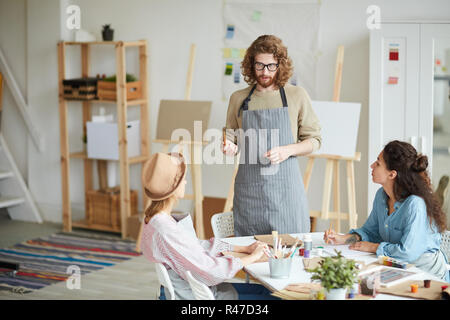 Lehrer für Malerei Stockfoto