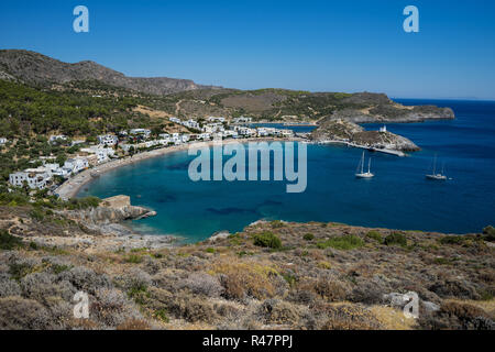 Das malerische Dorf Kapsali in Kythira Island, Griechenland, von oben gesehen. Stockfoto