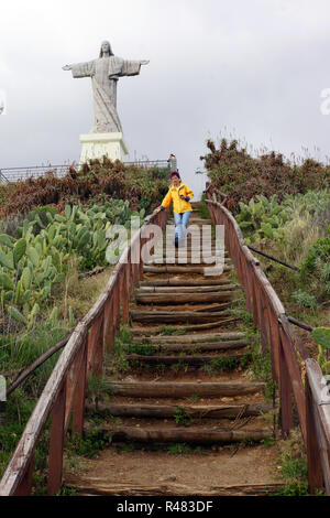 Jesus Statue Cristo Rei auf der Ponta do Garajau Stockfoto