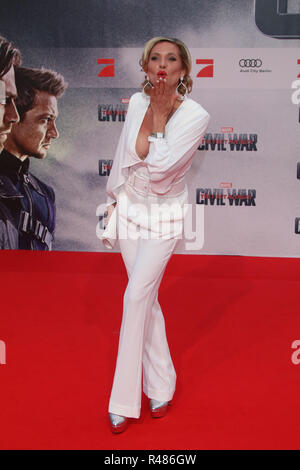 Maja Synke Prinzessin von Hohenzollern, Premiere First Avenger Bürgerkrieg, Sony Center Berlin, 21.04.2016 Stockfoto