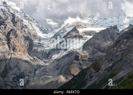 Reschenpass/Alpen zwischen Österreich und Italien Stockfoto