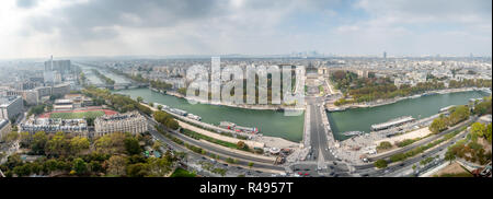Panoramablick von der Innenstadt von Paris, gegenüber dem Musée National de la Marine Stockfoto