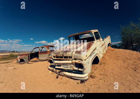 Autowracks in Solitaire, einer kleinen Siedlung in der Region Khomas Namibia in der Nähe des Namib-Naukluft-Nationalpark. Afrika Stockfoto