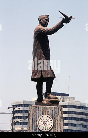 Statue von Jawaharlal Nehru, ABIDS, Hyderabad, Andhra Pradesh, Indien, Asien Stockfoto