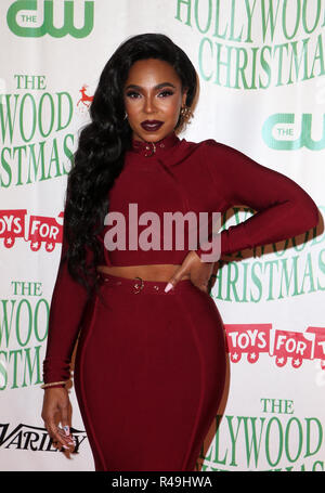 Hollywood, Ca. 25 Nov, 2018. Ashanti, an der 87. jährlichen Hollywood Christmas Parade am Hollywood Blvd. in Hollywood, Kalifornien am November 25, 2018, Quelle: Faye Sadou/Medien Punch/Alamy leben Nachrichten Stockfoto