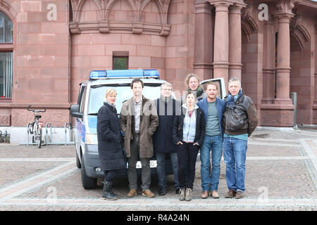 Jörg Hartmann, Anna Schudt, Frank Tönsmann, Aylin Tezel, Richard Huber, Stefan Konarske, Titus Kreyenberg, Tatort Dortmund - Sturm, Historisches Rathaus - Friedenplatz, Dortmund, 25.04.2016 Stockfoto