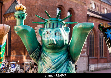 USA Bären bei United Buddy Bears international Art Ausstellung (Kunst: Bill C. und Jullian Ray). Ausstellung fördert Frieden, Liebe, Toleranz. Stockfoto