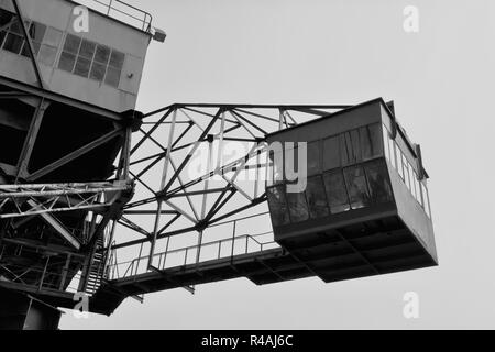 Verworfen Braunkohle Bagger im stillgelegten Tagebau Ferropolis Stockfoto