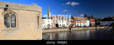 St Ives Kai und Brücke Kapelle; Fluss Great Ouse, St Ives, Cambridgeshire, England, Großbritannien Stockfoto