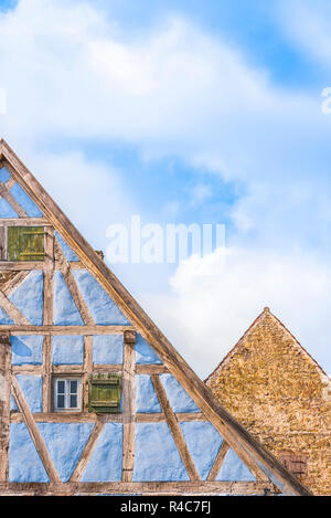 Details des mittelalterlichen deutschen Satteldächern Stockfoto