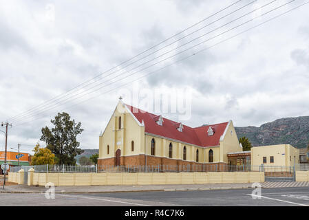 PIKETBERG, SÜDAFRIKA, 22. AUGUST 2018: Eine historische Kirche in Piketberg, im Swartland Region der Provinz Western Cape Stockfoto