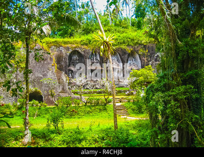 Gunung Kawi Tempel und Candi im Dschungel bei Bali Stockfoto